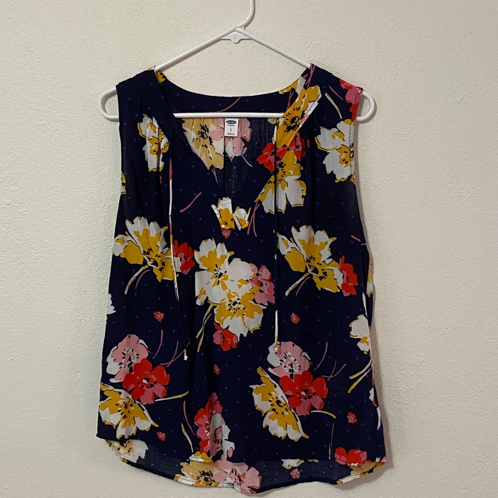 Cute summer tank by Old Navy.